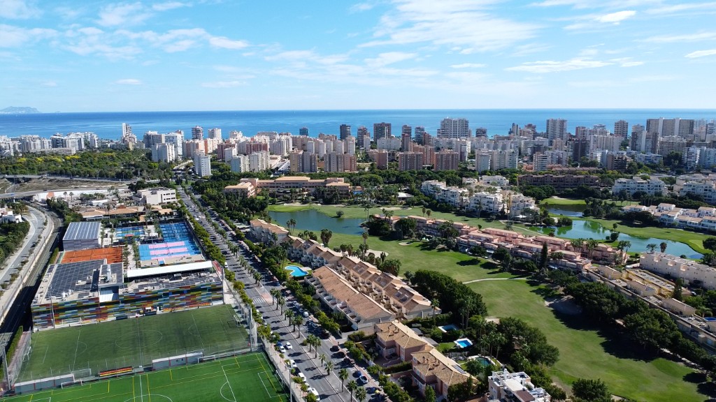 Wohnung kaufen oder verkaufen in Alicante Golf