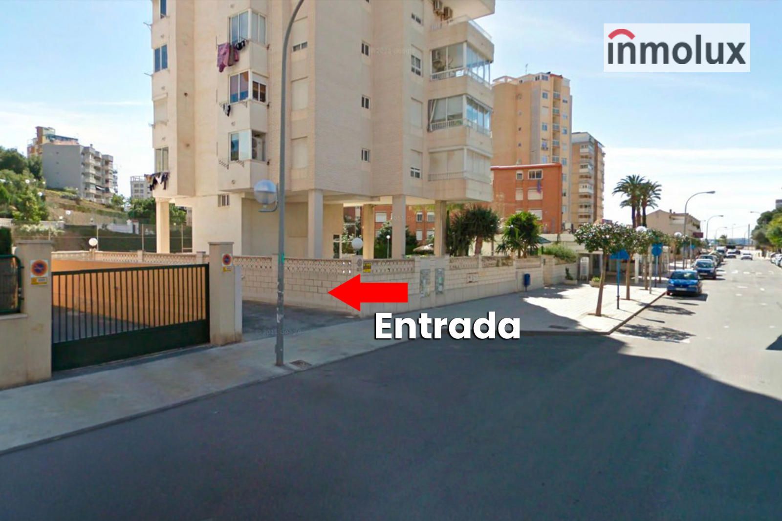 Venta Plaza de Garaje Amplia en  Playa de la Albufereta