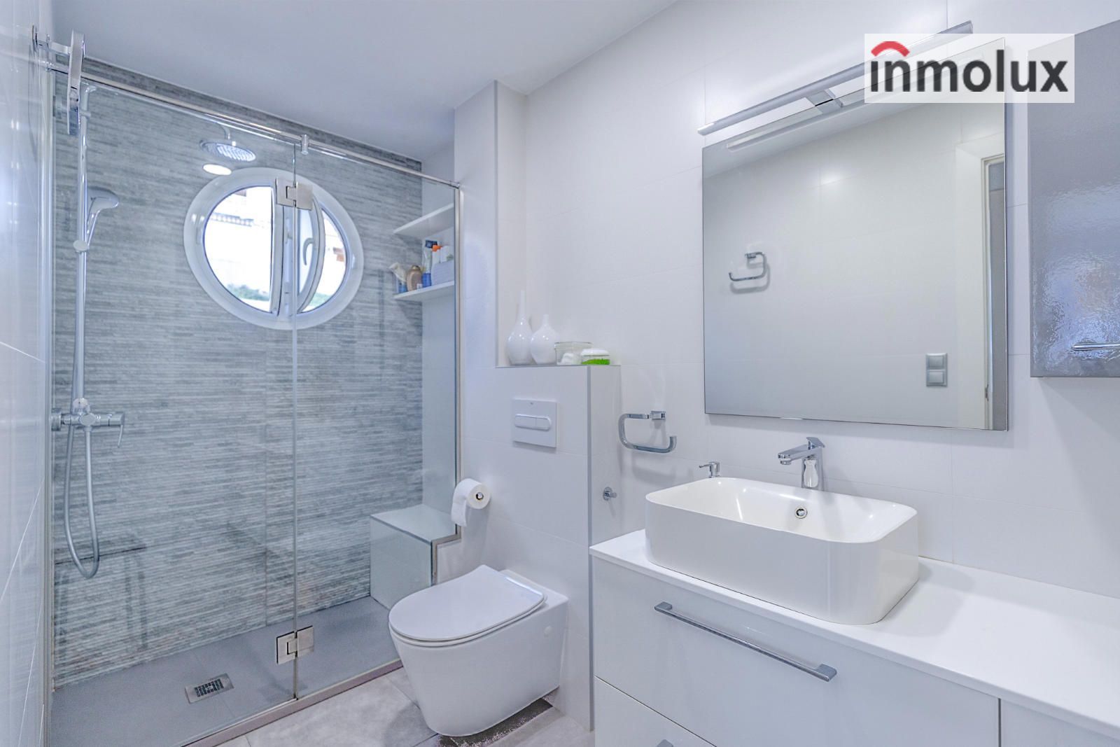 BAÑO 2