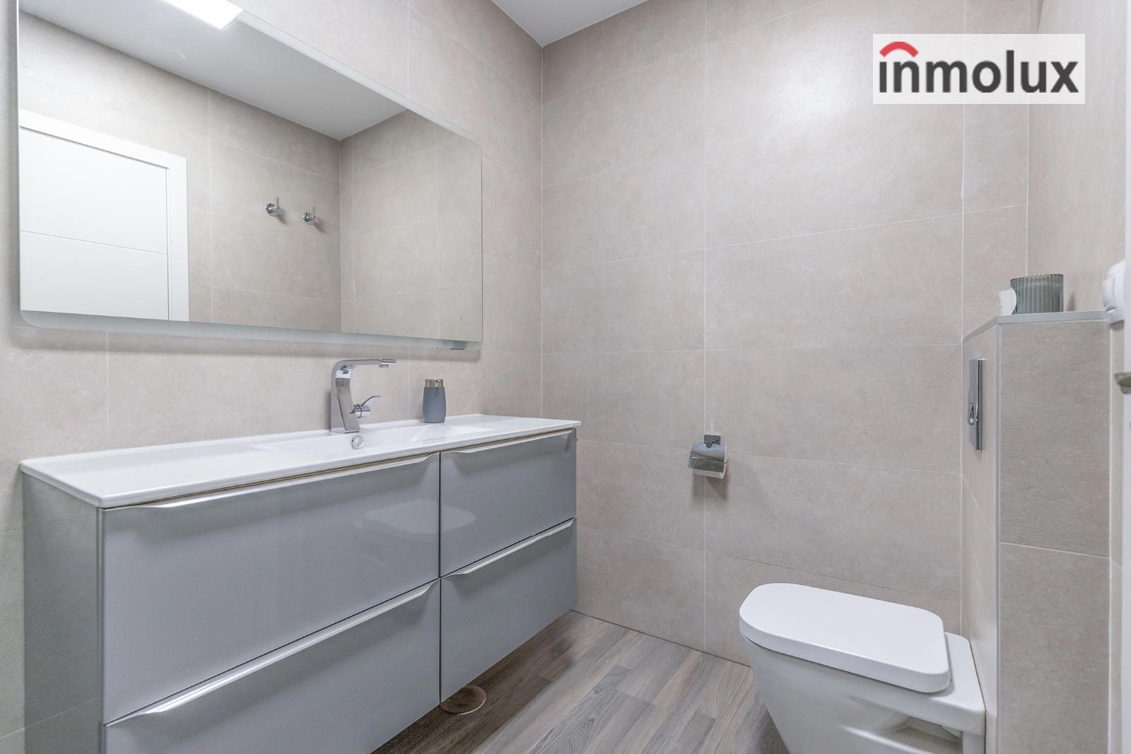 BAÑO PLANTA 2 BAÑO PLANTA 2