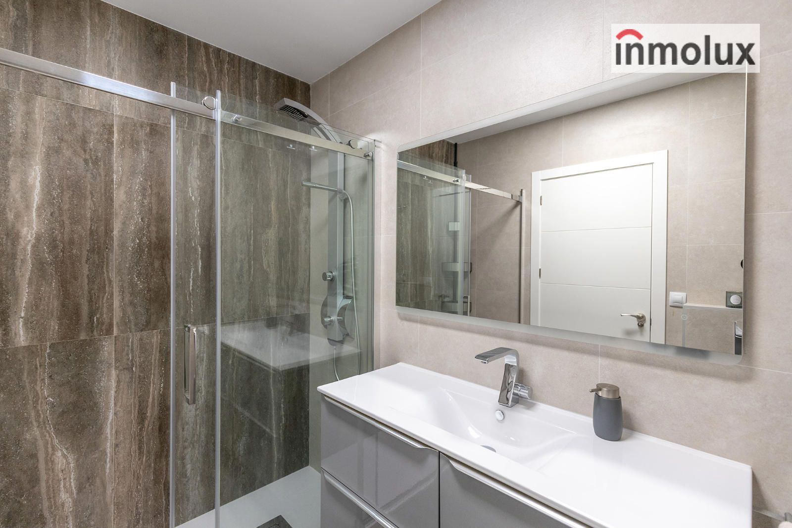 BAÑO PLANTA 2 BAÑO PLANTA 2