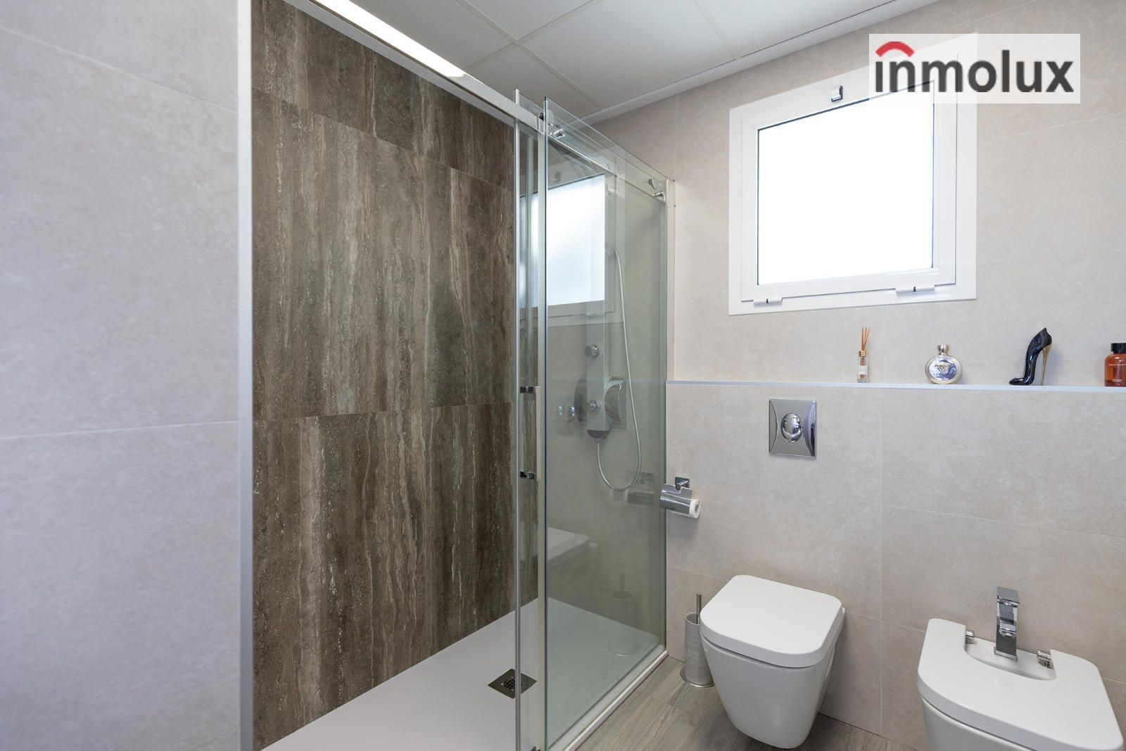 BAÑO EN SUITE BAÑO EN SUITE