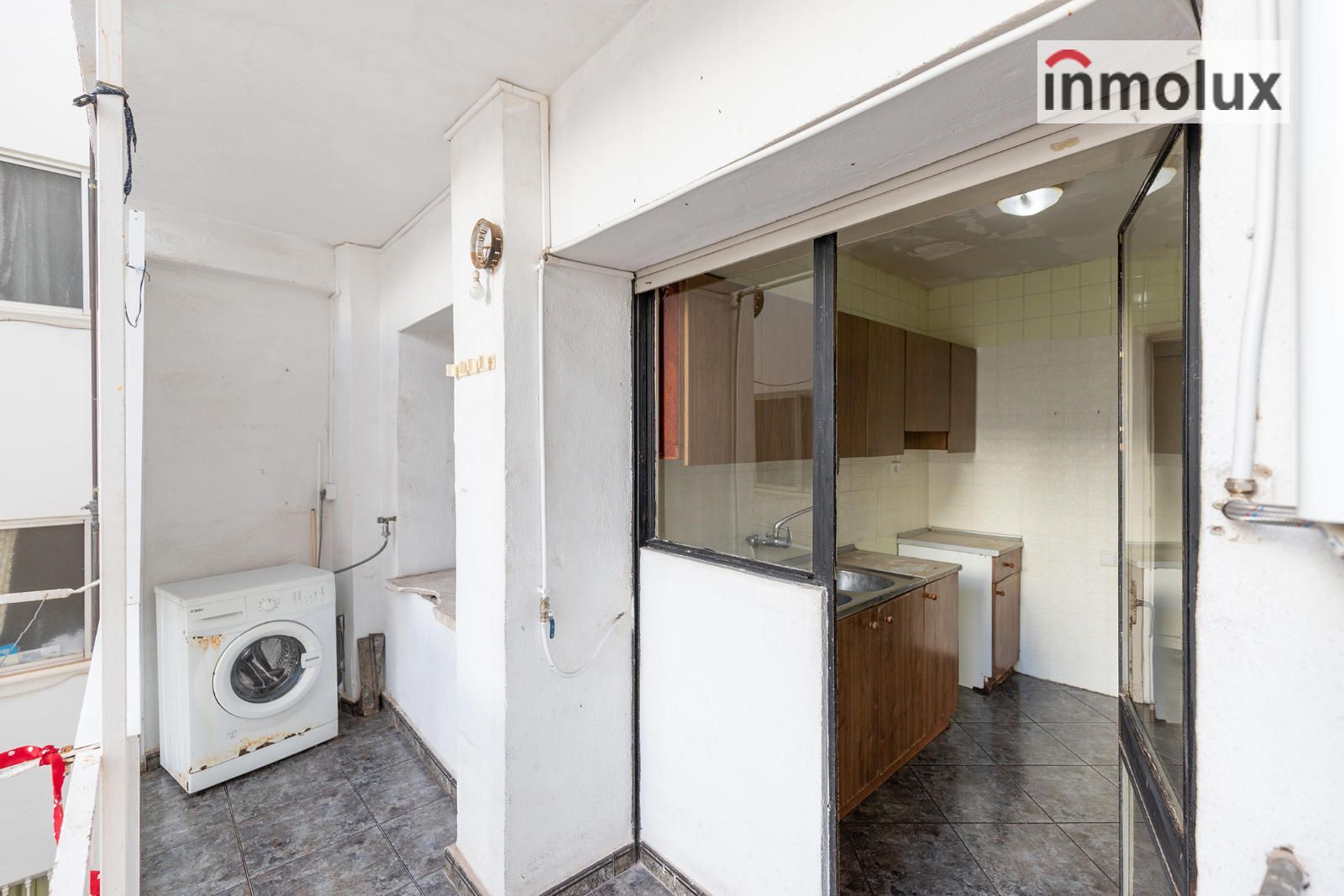 BALCÓN INTERIOR BALCÓN INTERIOR