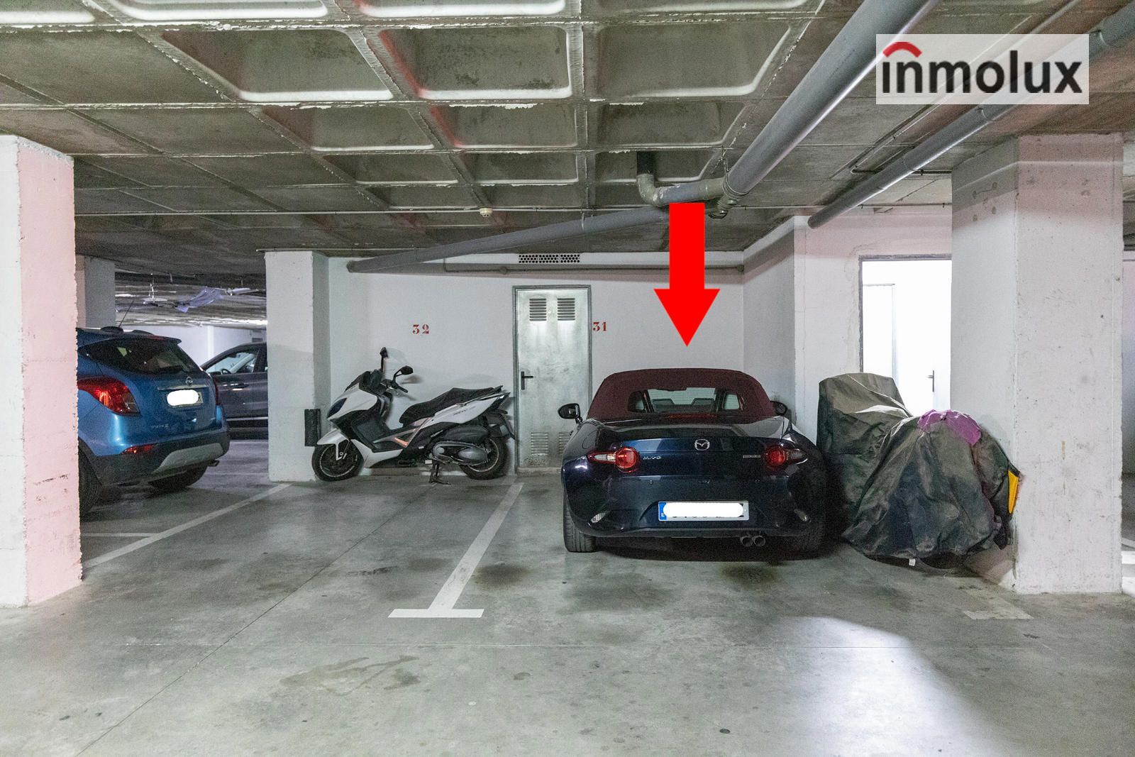 GARAJE Y TRASTERO GARAJE Y TRASTERO