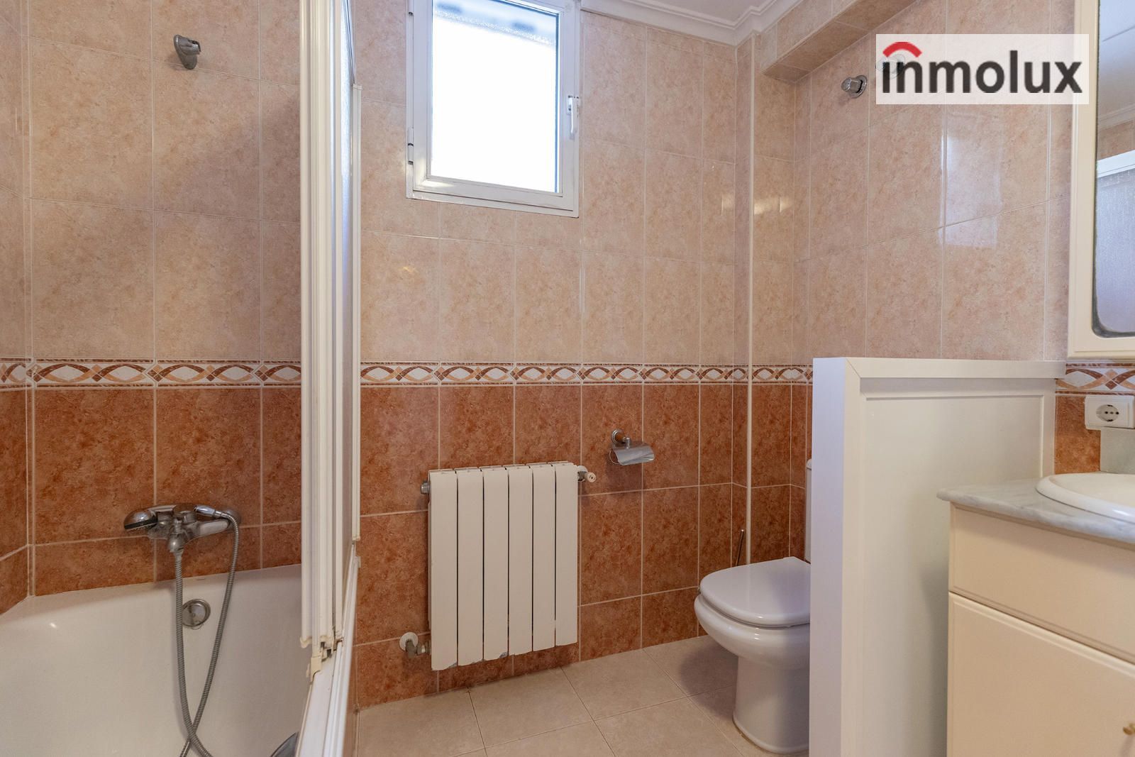 BAÑO PLANTA BAJA