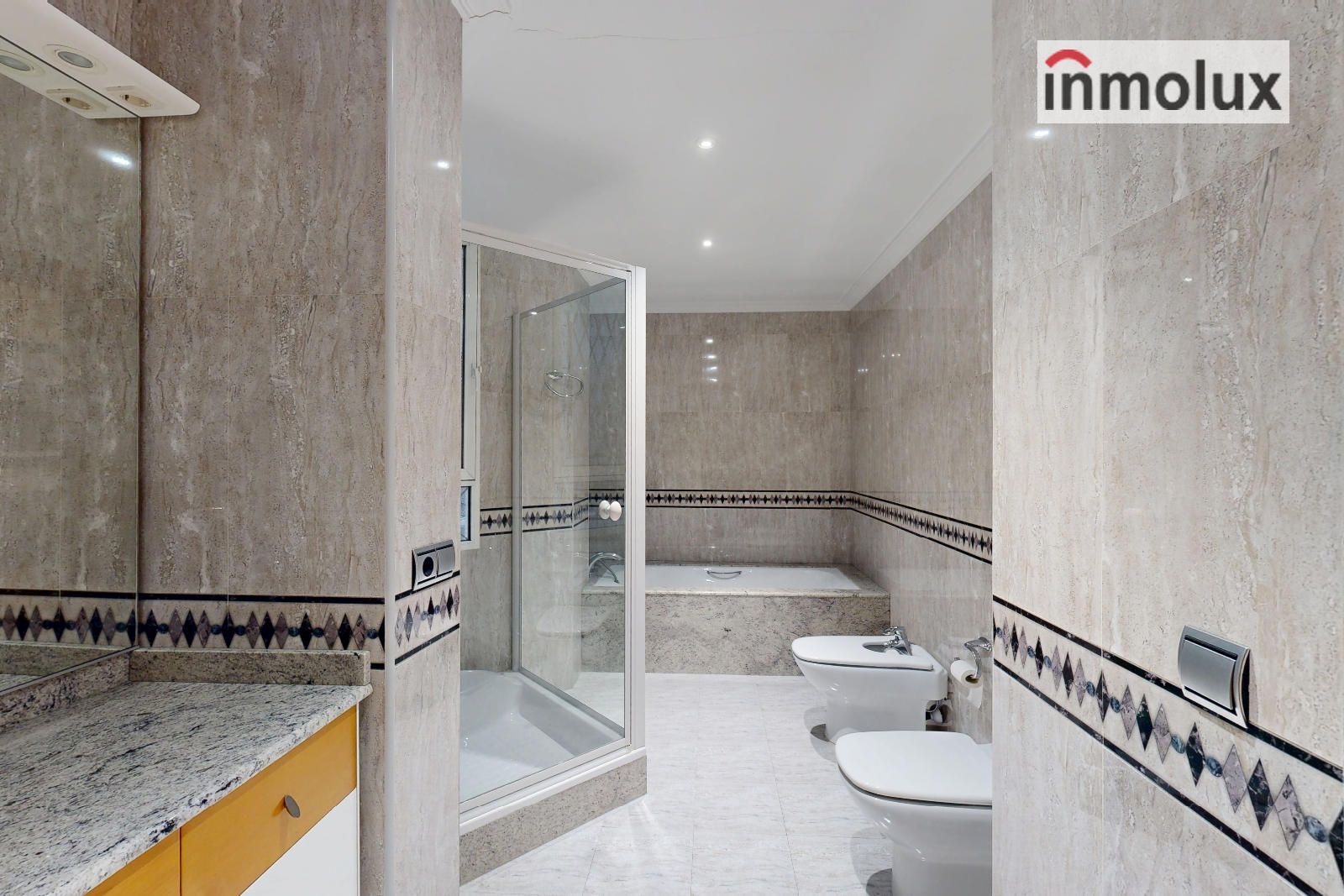 BAÑO PRINCIPAL