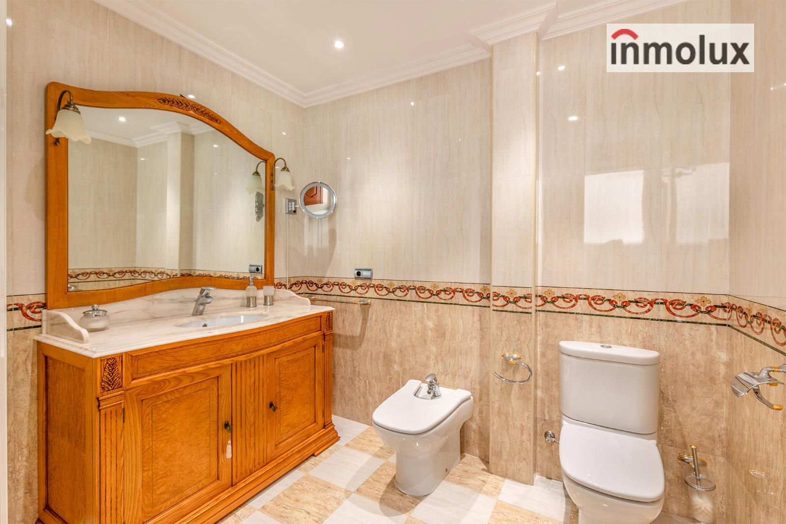 BAÑO EN SUITE