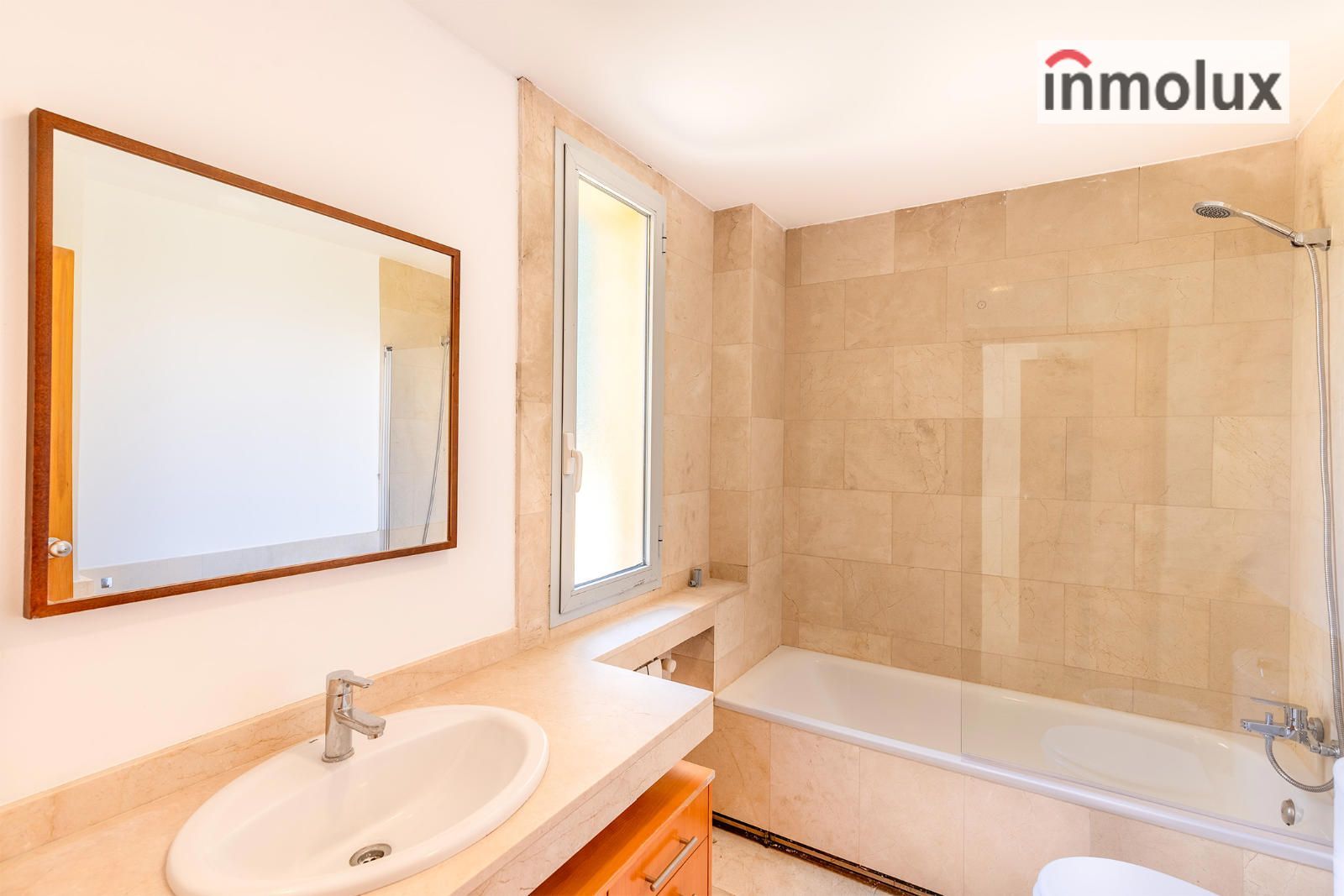 BAÑO EN SUITE