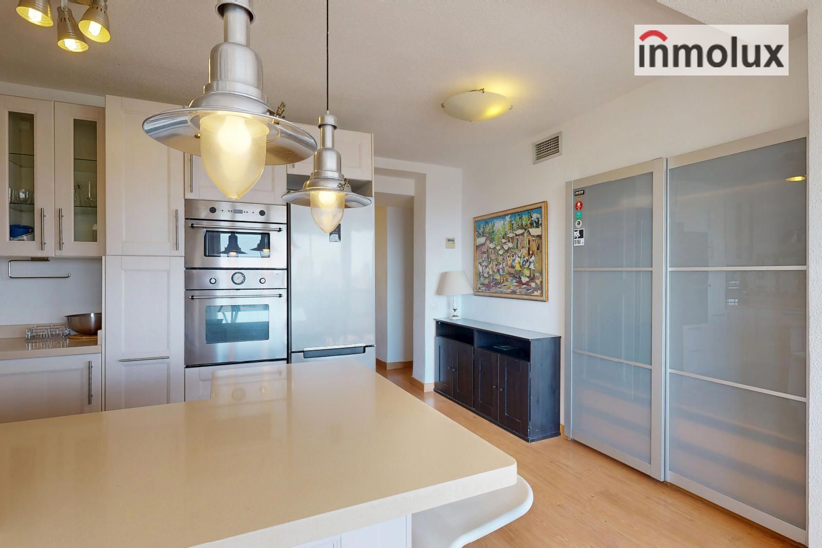 SALÓN-COCINA