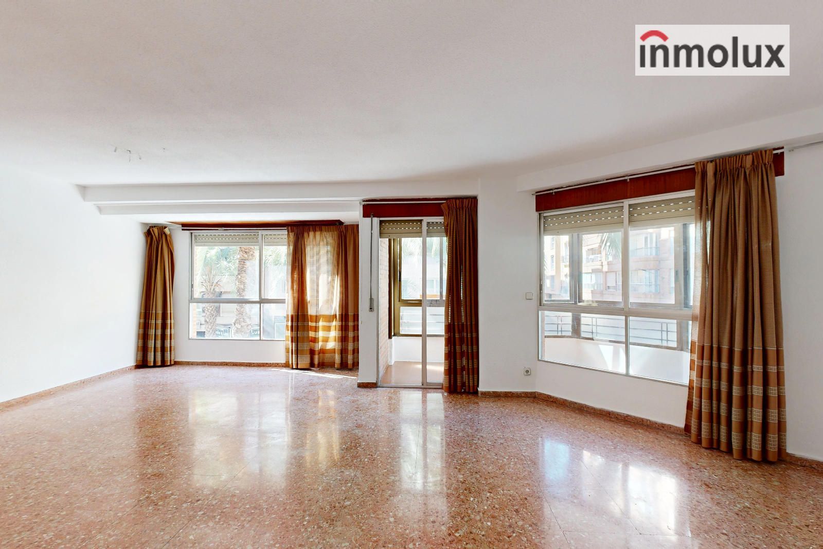 SALÓN SALÓN