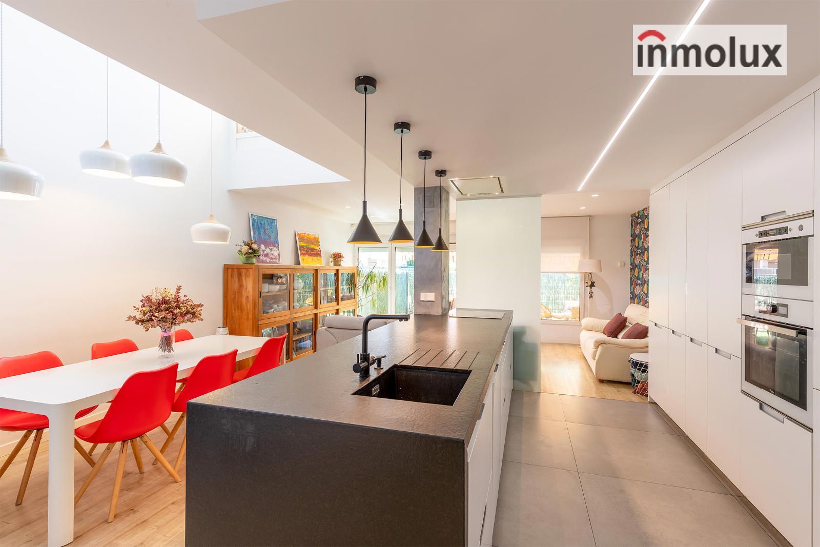 SALÓN/COCINA SALÓN/COCINA