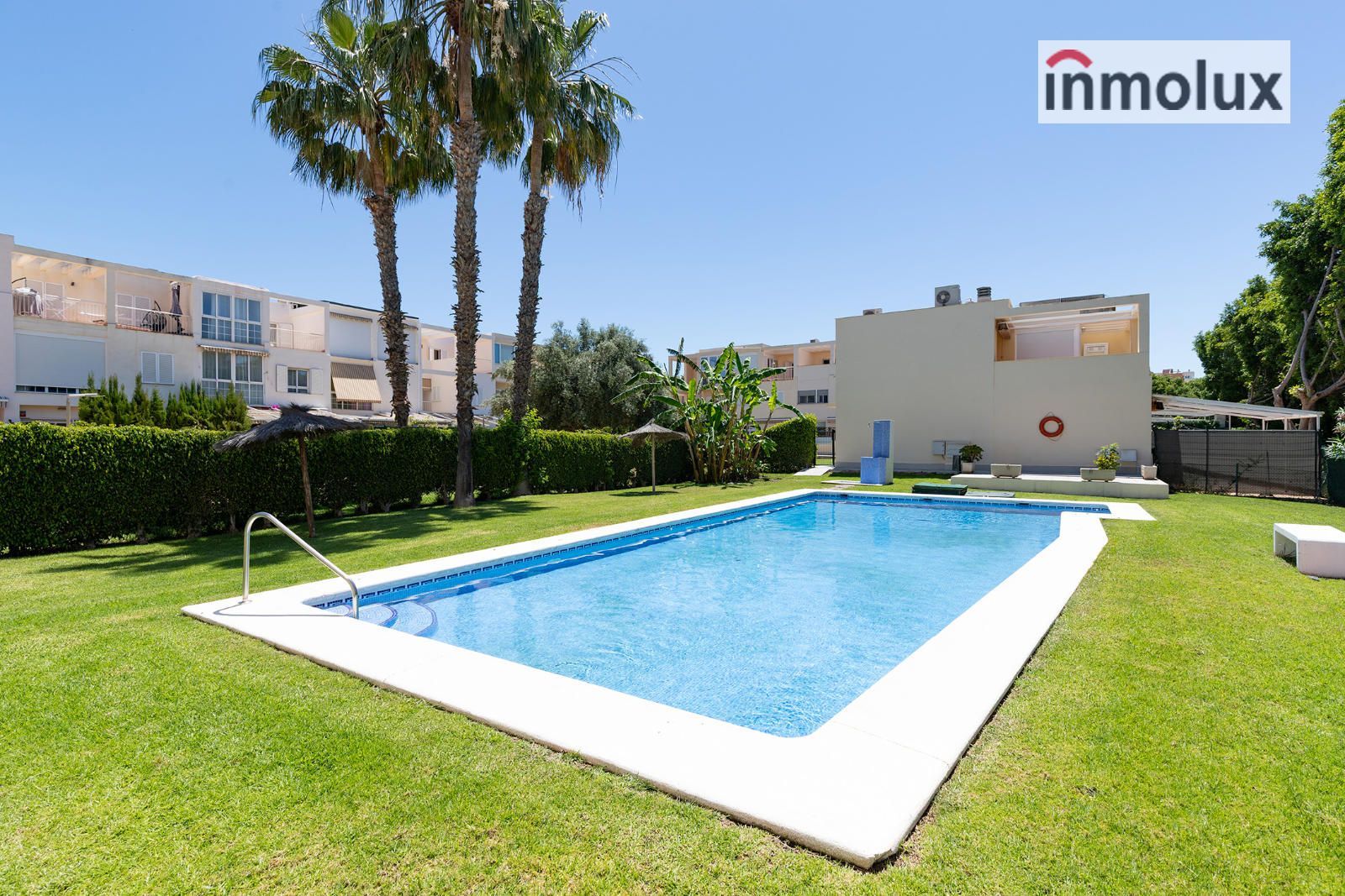 PISCINA PISCINA